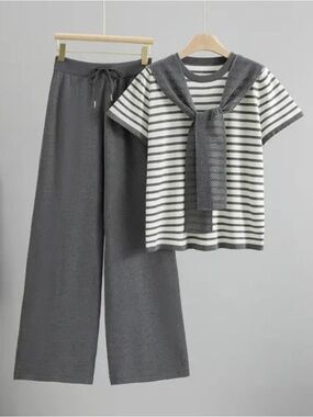 Women Gray Striped  Set with Knit